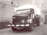 LKW mit Dietel-Aufbau
