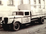 LKW mit Dietel-Aufbau
